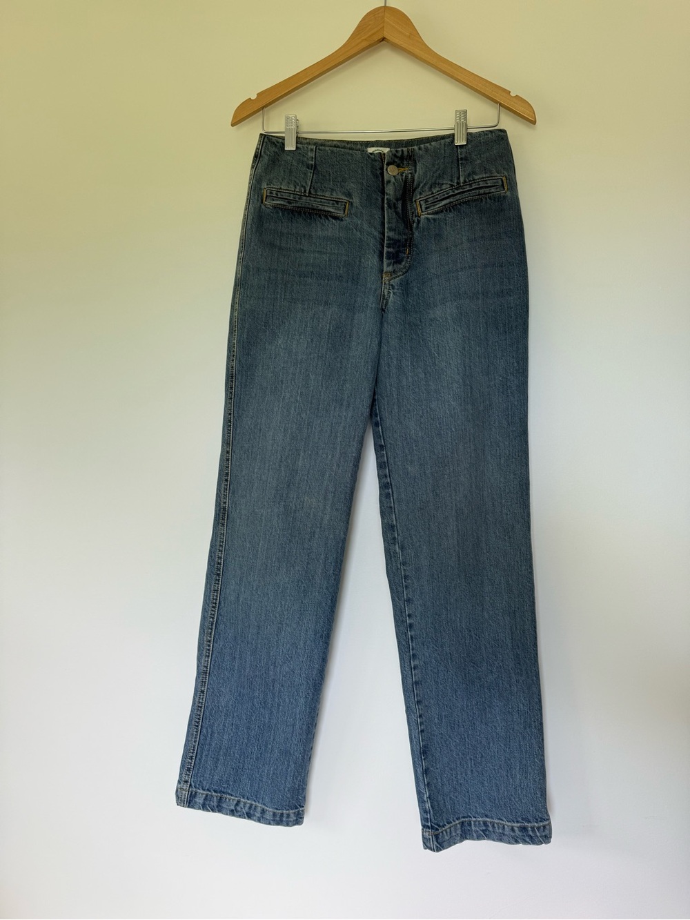 High-Rise Straight Leg Jeans in Medium Blue